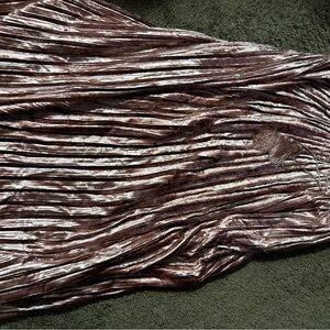 Elegant Rose Velvet Skirt